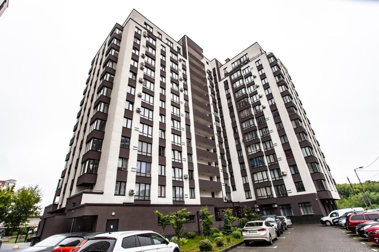 Vip Apartments ลวีฟ ภายนอก รูปภาพ